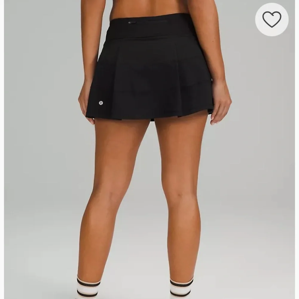 Lulu tennis skirt size 12. Worn less than 10 times. Unfortunately,too big for me - Picture 5 of 6